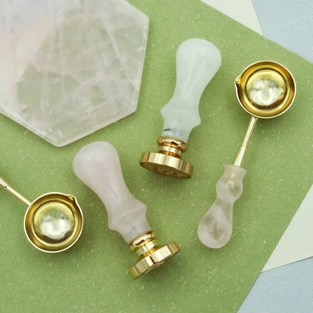 Quartz Wax Stamp Handle by AMZ Deco.